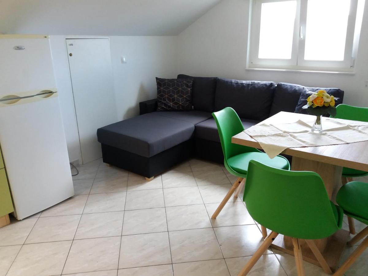 Apartmani Lana Бродариця Екстер'єр фото