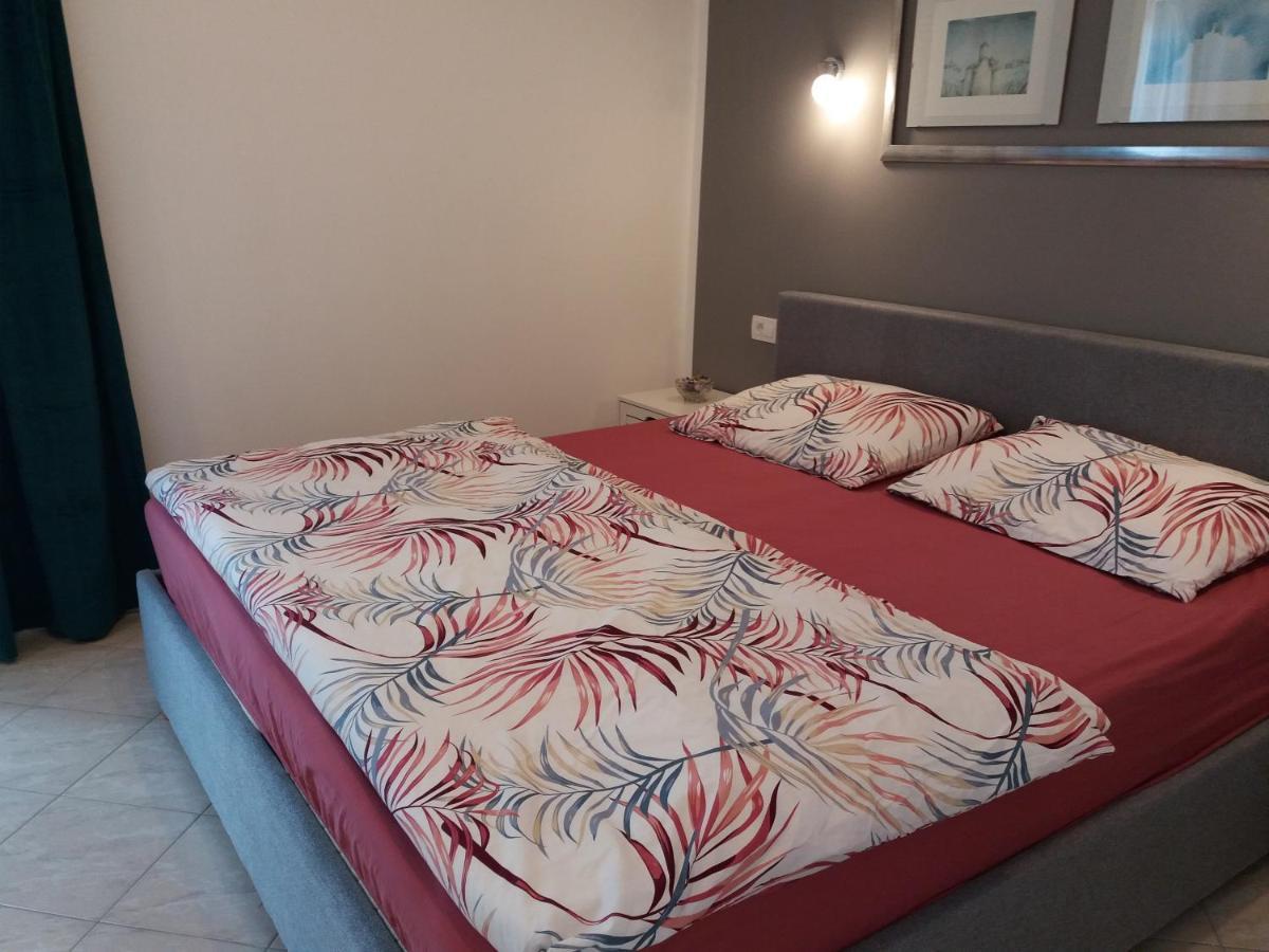 Apartmani Lana Бродариця Екстер'єр фото