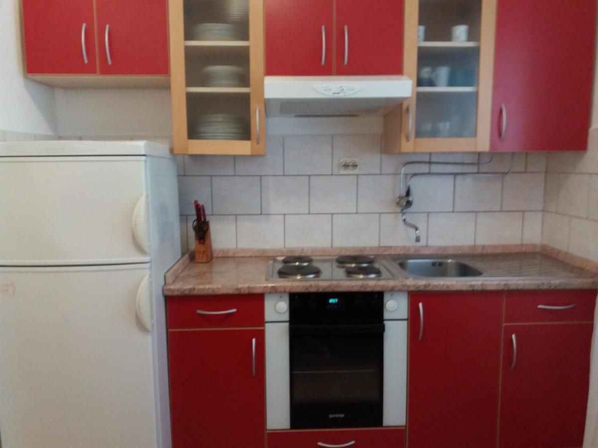 Apartmani Lana Бродариця Екстер'єр фото