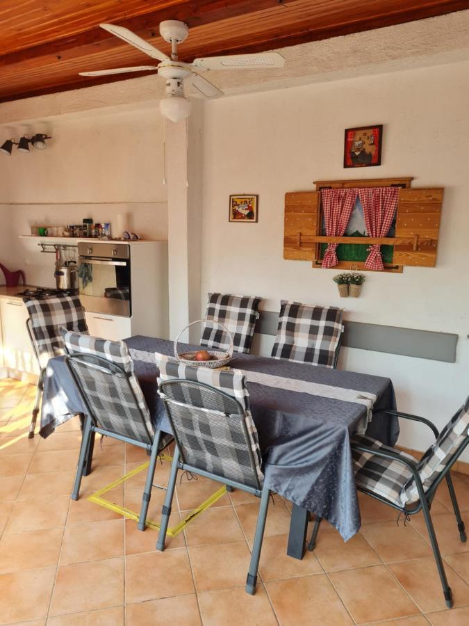 Apartmani Lana Бродариця Екстер'єр фото